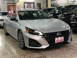 نيسان ألتيما